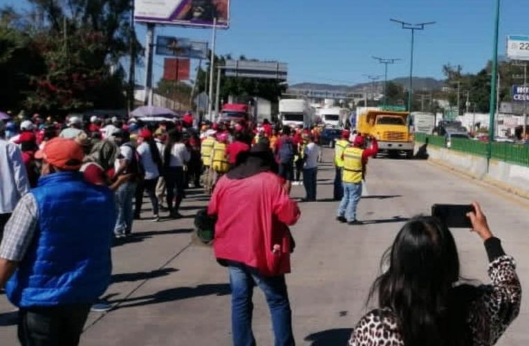 Maestros de guerrero exigen derogar reforma educativa