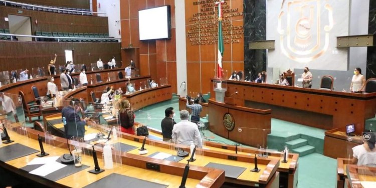 Congreso de Guerrero cita para su registro a los nuevos diputados de la LXIII legislatura