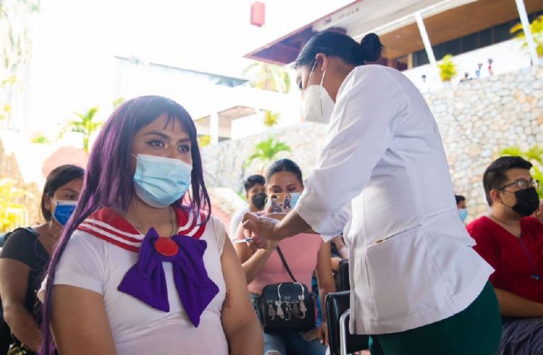 Chavos de Guerrero, arrancó vacunación COVID para mayores de 18 años en estos municipios