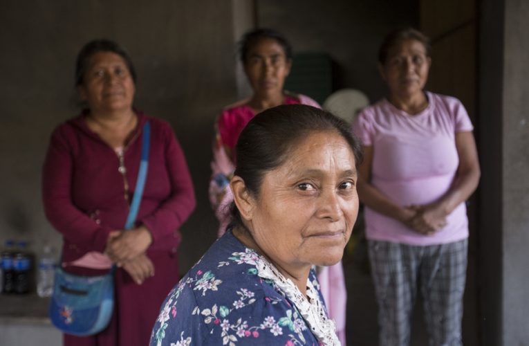 ¡Se siente bien bonito! Por primera vez, nueve mujeres de la Montaña de Guerrero votarán