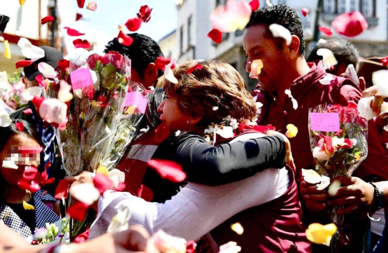 Delfina Gómez, prometió apoyar a la floricultura para catapultar la venta de flores mexiquenses a nivel internacional.