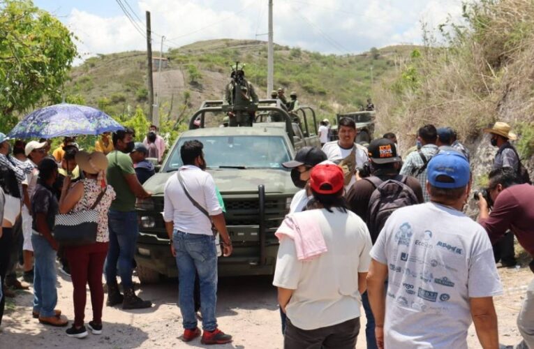 Se desataron protestas ante la detención de Jesús Echeverría Peñafiel y Bernardo ‘N’, supuestamente pertenecientes a Los Ardillos, y quienes fueron arrestados la semana pasada por posesión de cartuchos de AK-47 y droga.