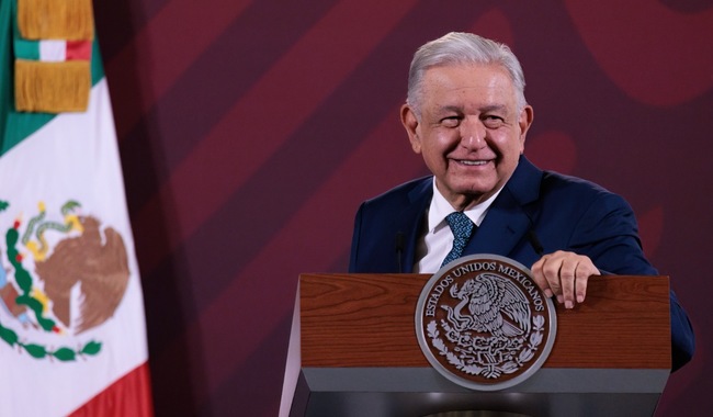 AMLO dará apoyos a los damnificados de Guerrero por huracán Otis