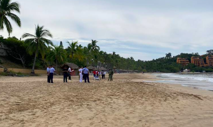 Un tiburón atacó a una pareja de turistas canadienses y resulta una persona muerta